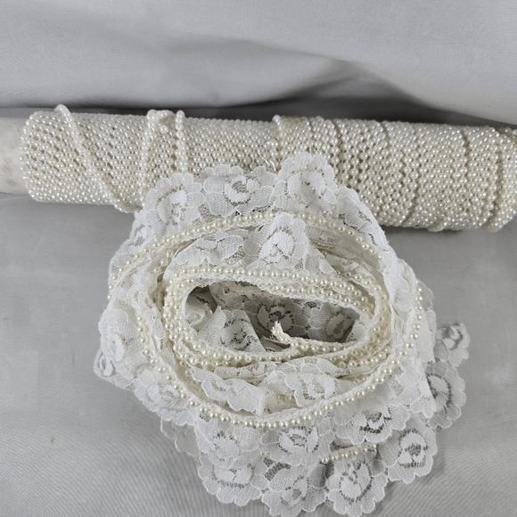 White Lace String Beads Craft Sewing Lot Flowers Floral - Picture 3 of 16